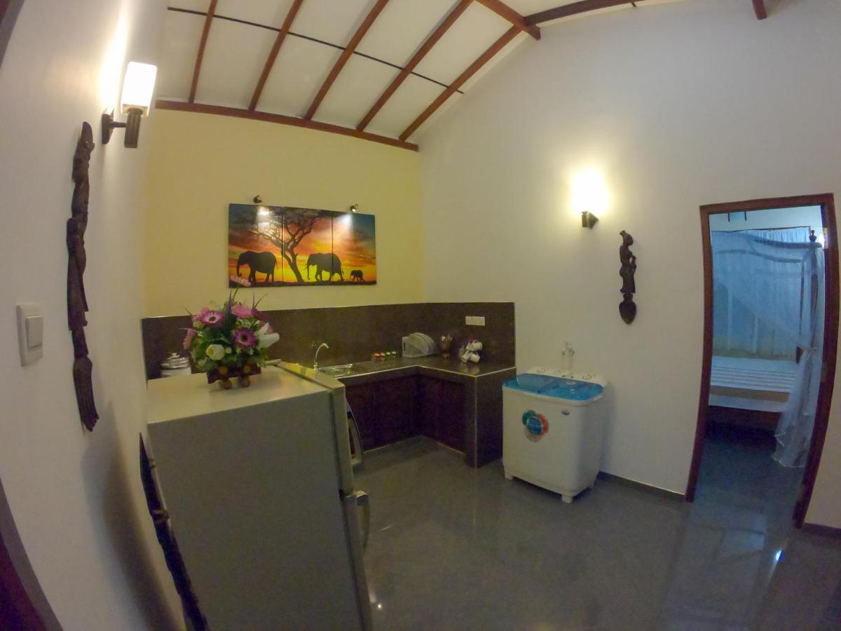 Villa Girilena Hikkaduwa Luaran gambar
