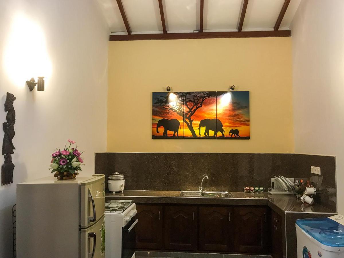 Villa Girilena Hikkaduwa Luaran gambar