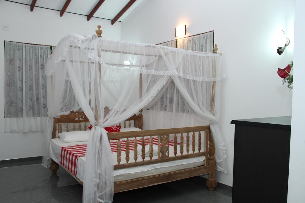 Villa Girilena Hikkaduwa Luaran gambar