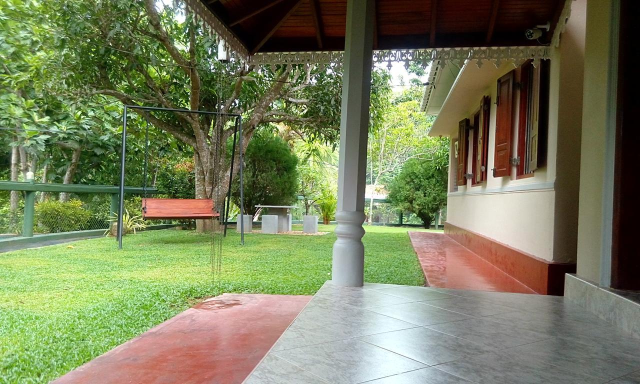Villa Girilena Hikkaduwa Luaran gambar