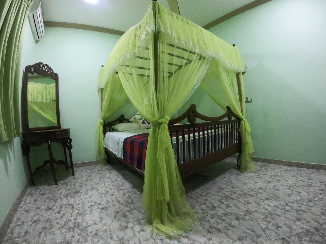 Villa Girilena Hikkaduwa Luaran gambar