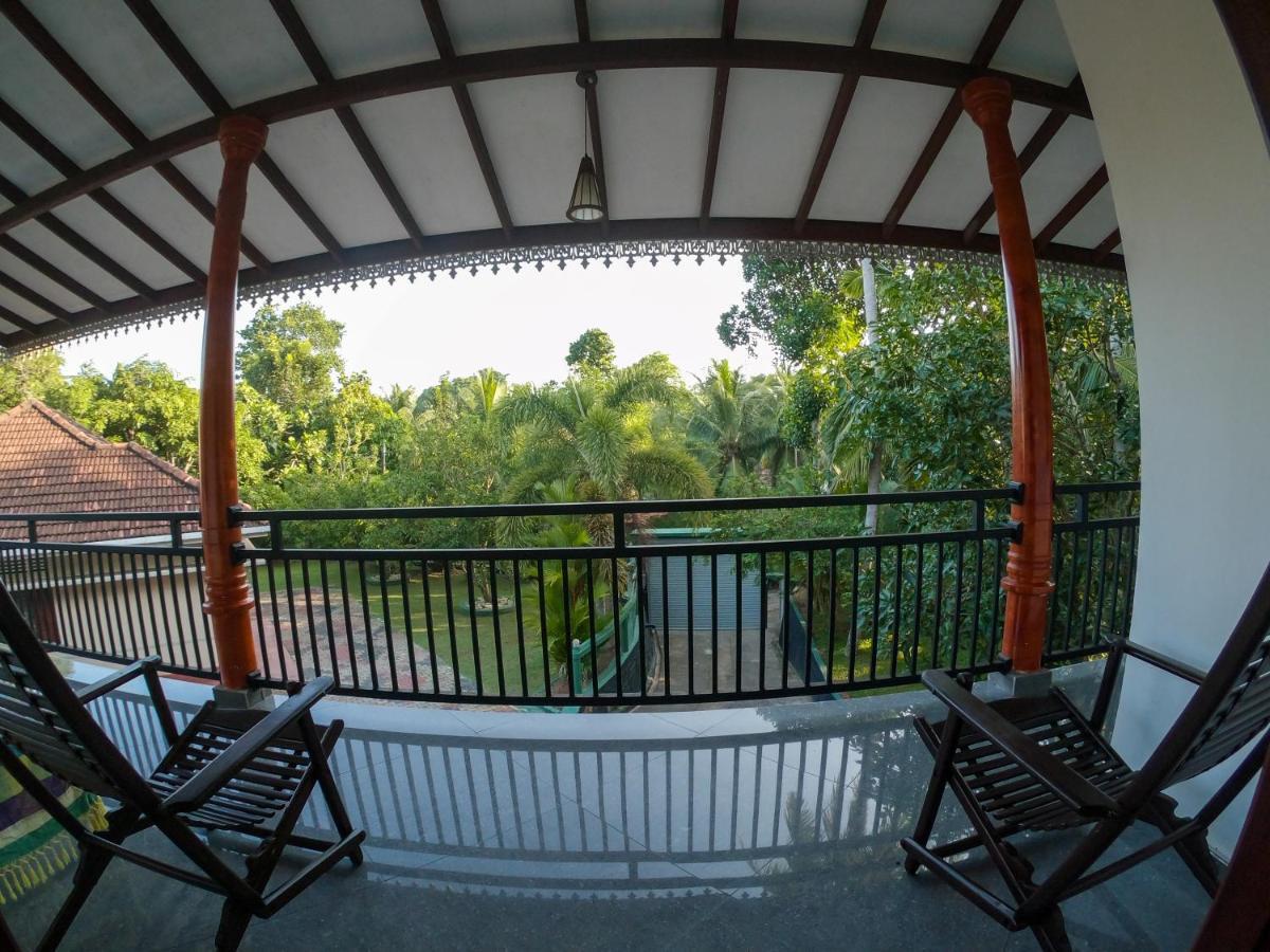 Villa Girilena Hikkaduwa Luaran gambar